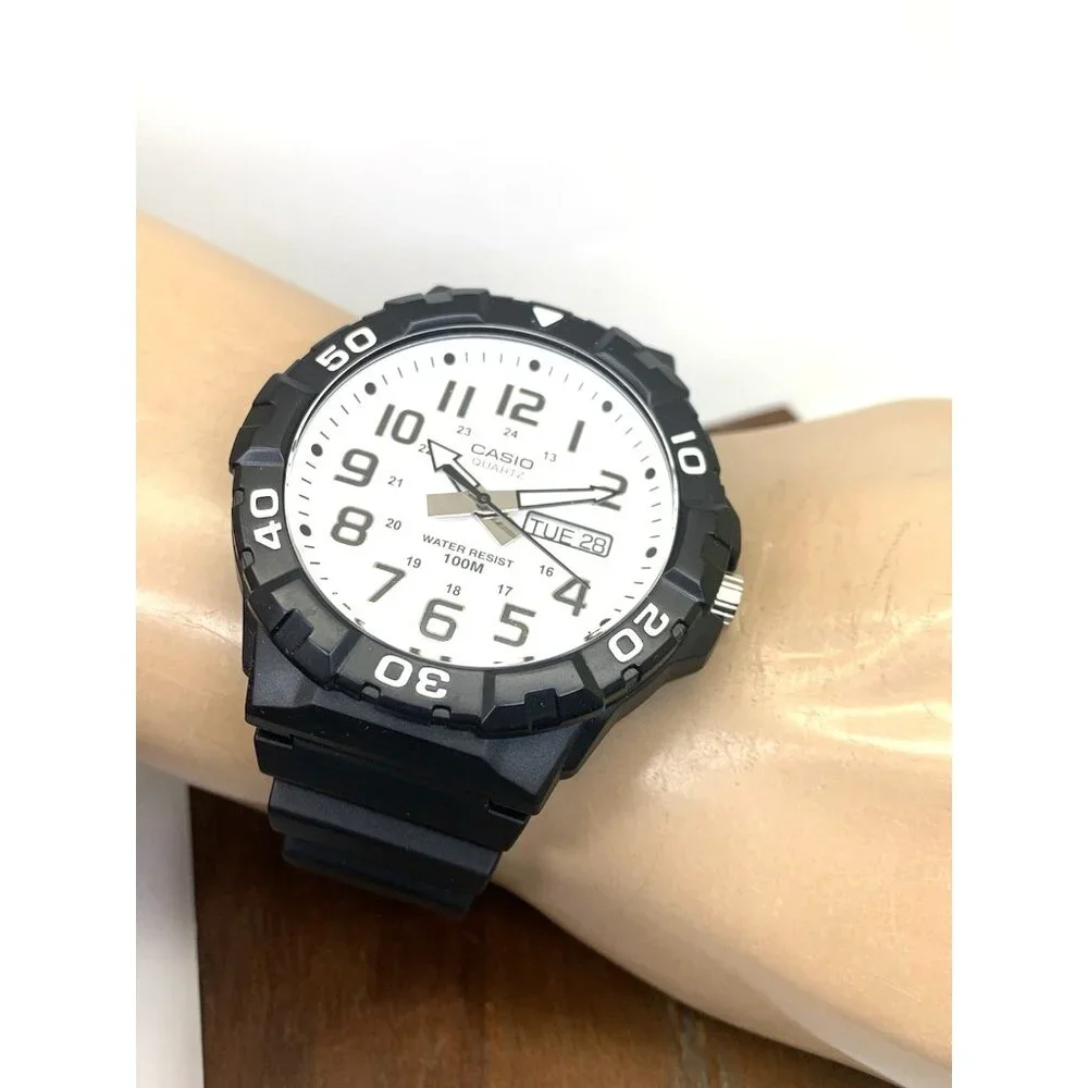 Casio men watch